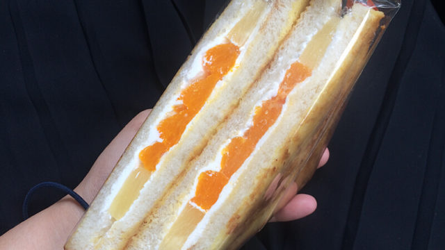 札幌のサンドイッチ専門店『サンドリア』フレンチフルーツサンドに恋をしました
